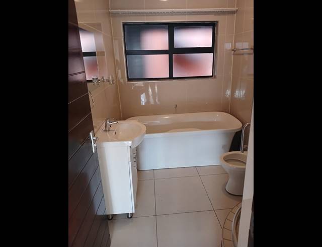 3 BEDROOM SECTIONAL TITLE FOR SALE IN EVELEIGH
